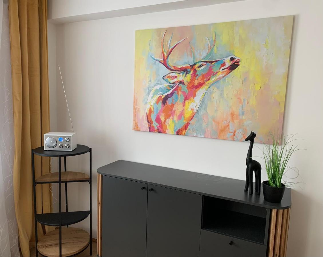 Air-Conditioned, Quiet Apartment With A Terrace In Center Of St Poelten - Smart Tv Sankt Poelten Exterior foto